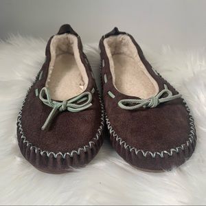 LL Bean Slippers Brown Suede Bow Ties Womens Size 11